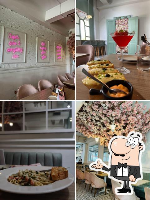 Check out how Café Ciro looks inside