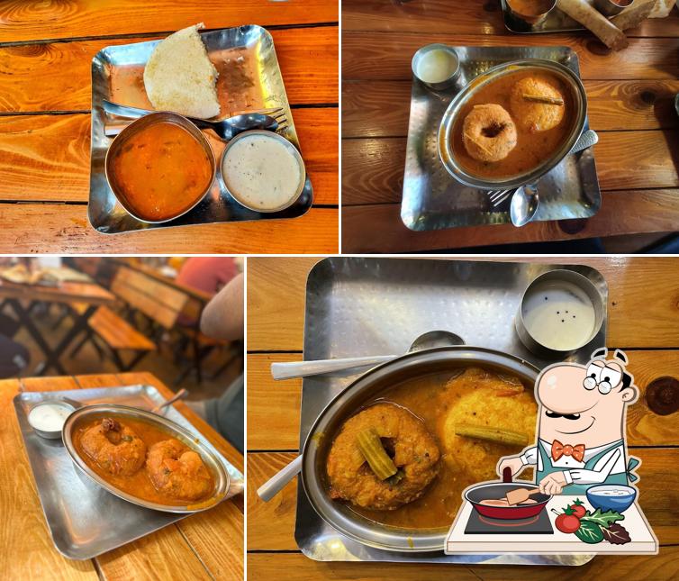 Chicken curry at Bangalore IDLI CAFE