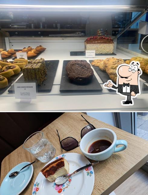 Installez-vous à l'une des tables de Label Gourmande
