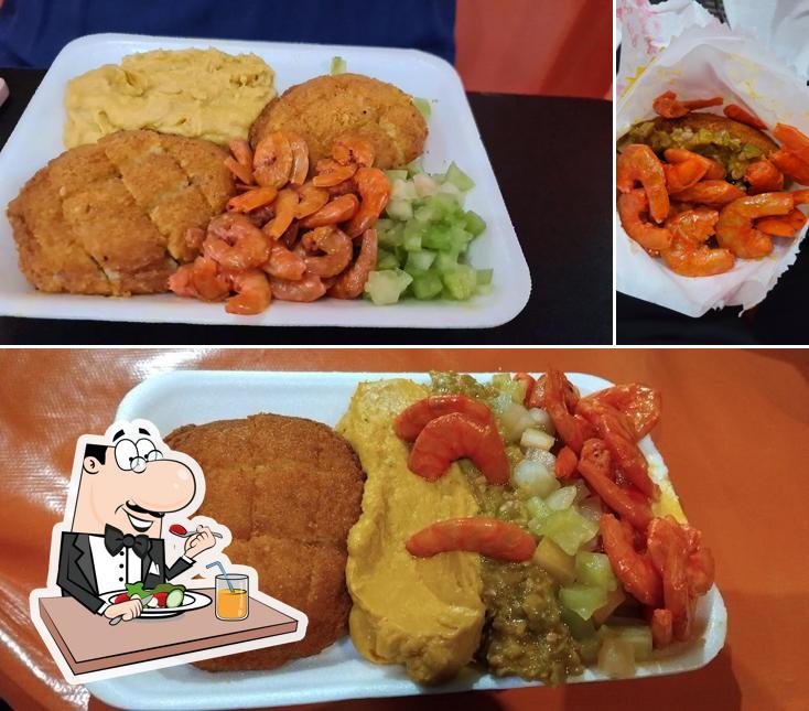 Platos en Acarajé Da Ró