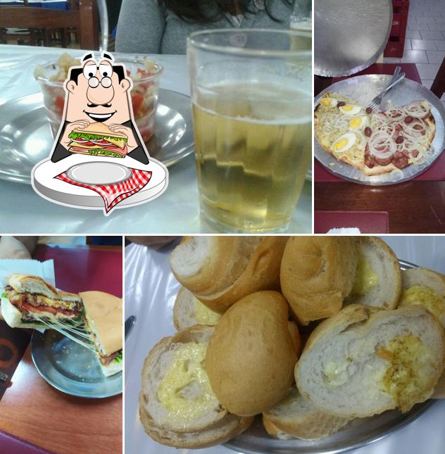 Clube sanduíches em Sobradão Lanchonete Pizzaria