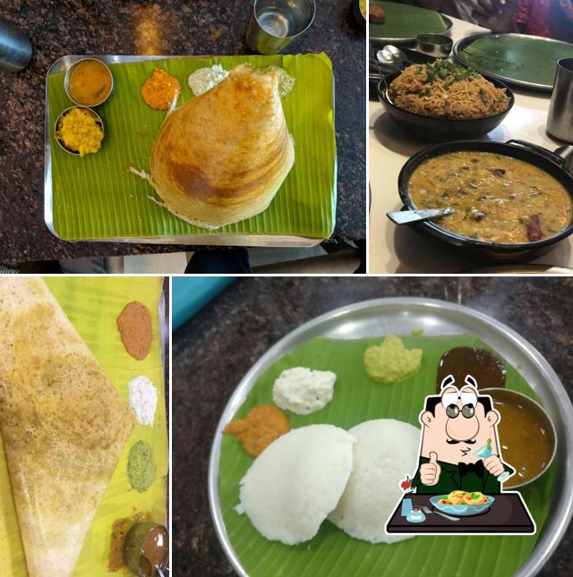 Food at Shri Balaajee Bhavan