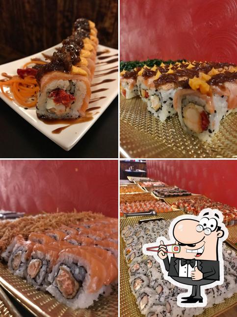 Presenteie-se com sushi no Restaurante Sushi Bom