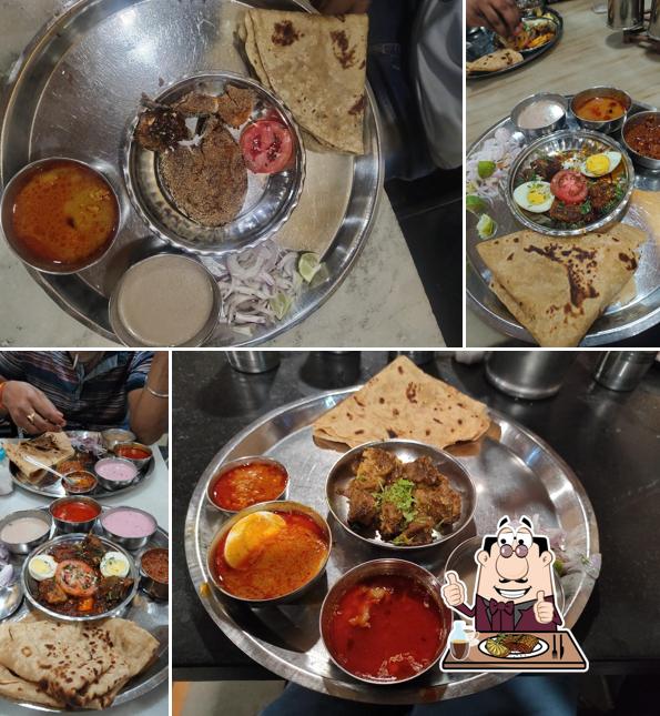 Beef tartare at Hotel Rajdoot ( Dalvi bandhu)