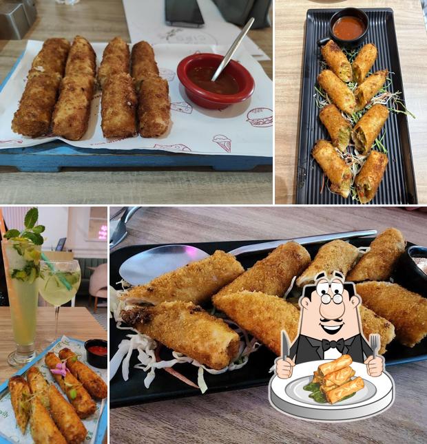 Spring rolls at Café Ciro