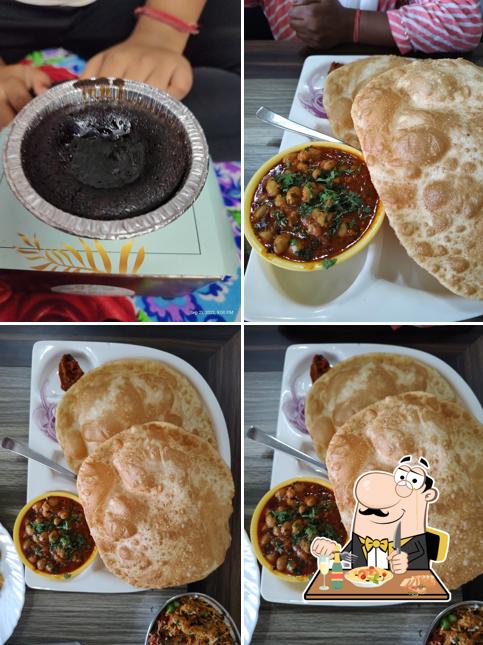 Chole bhature at Manthan Restaurant