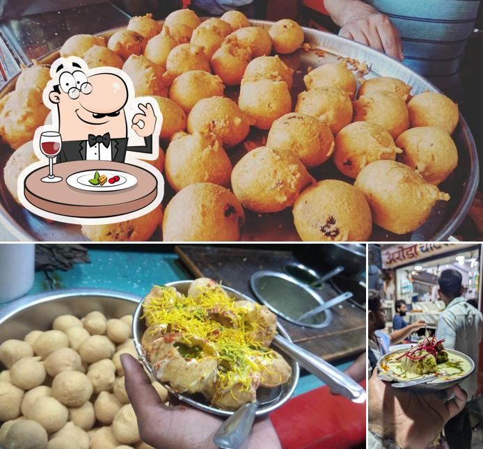 Food at Arora Chat Bhandar