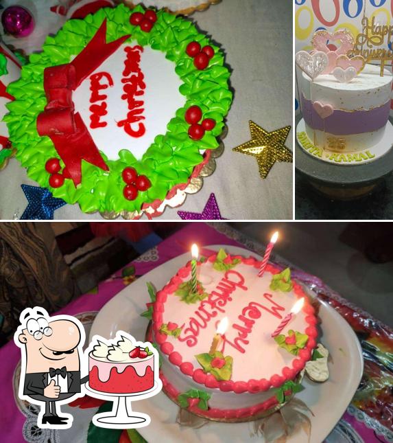 Red velvet cake at Cakesabha