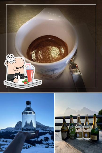 Goditi un drink a Caffè Roberta