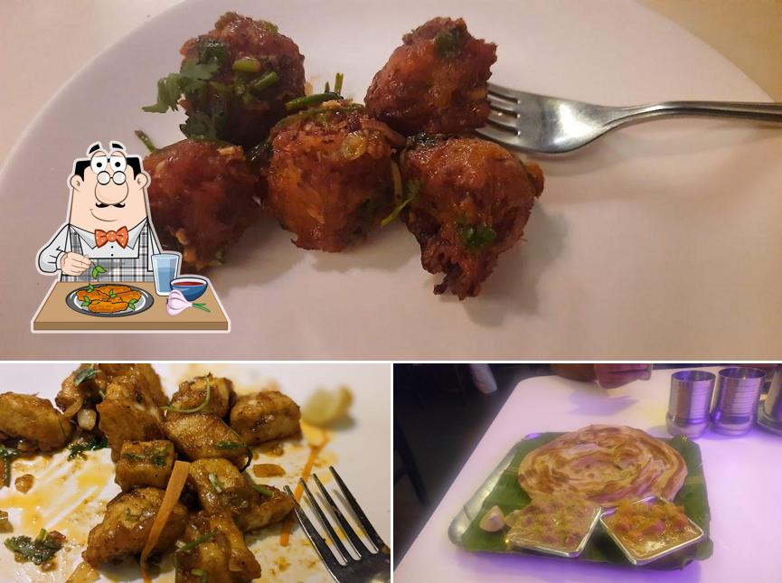 Chicken wings at Sitara Coffee House