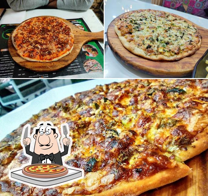 Get pizza at Selectoo cafe