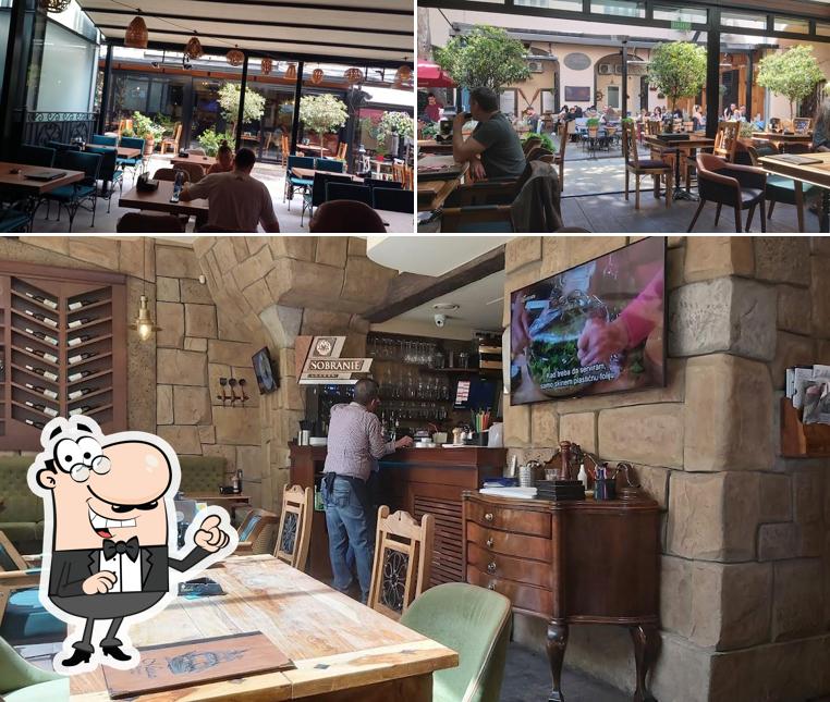 Découvrez l'intérieur de Kafe Restoran Maša