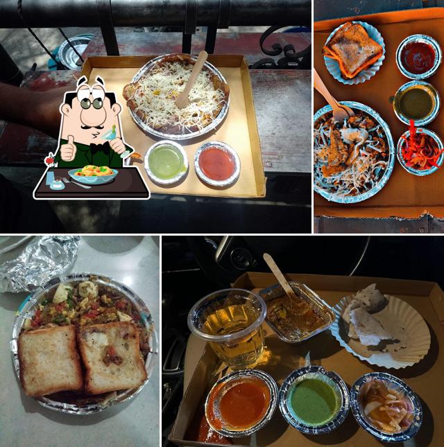 Food at Narayan Egg Corner