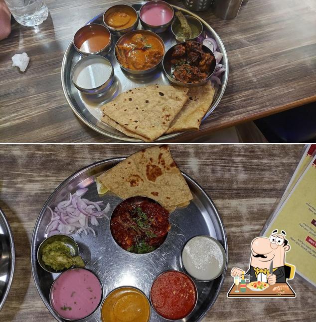 Food at Hotel Gavkari kolhapur