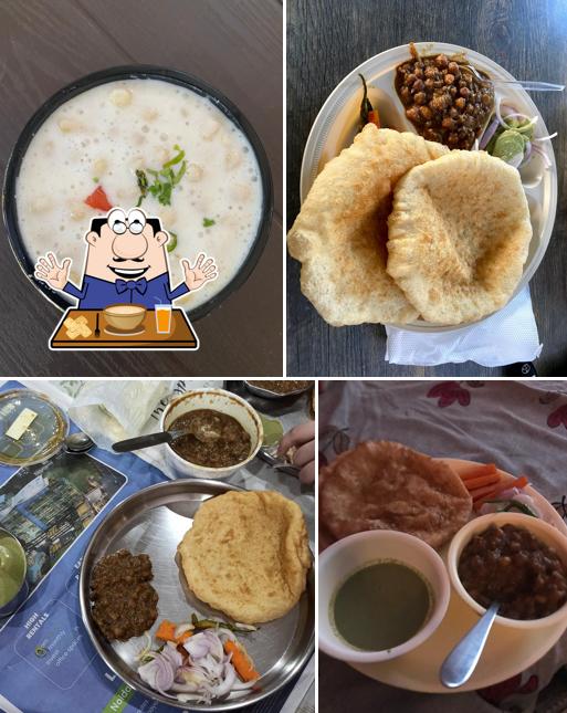 Clam chowder at Bhatura Co. / Bhatura Company Ardee City Sector 52 ( Single outlet, no other branch or franchise )