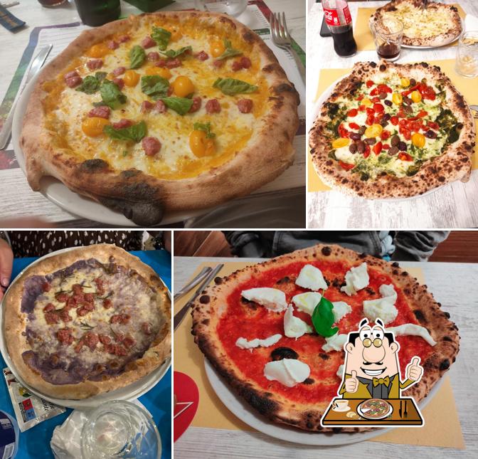 Prenditi una pizza a Pizzeria Verde Basilico