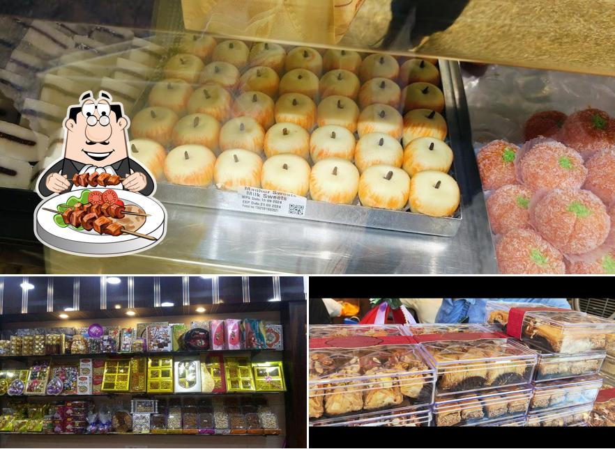 Food at Madhur Sweets