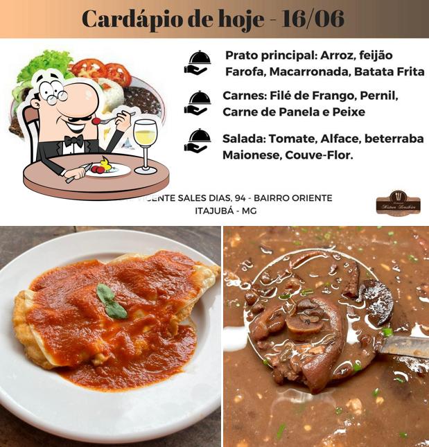 Comida em Restaurante Mistura Brasileira