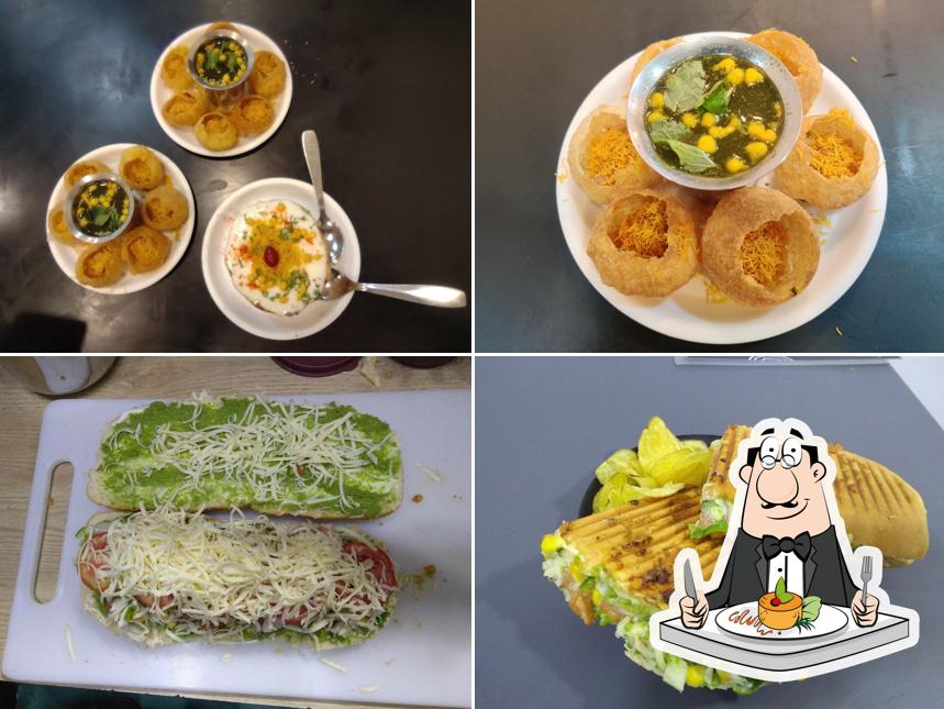 Food at Chaat Hub