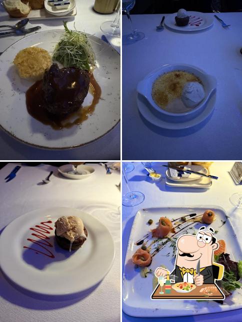 Crème brulée à revolving restaurant