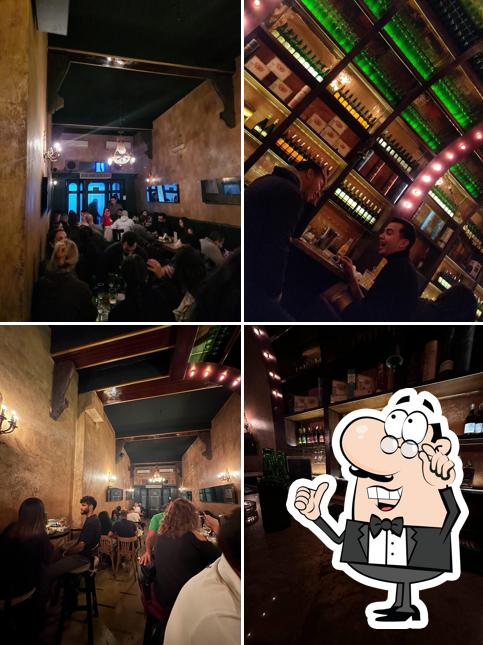 Découvrez l'intérieur de Carol Bar
