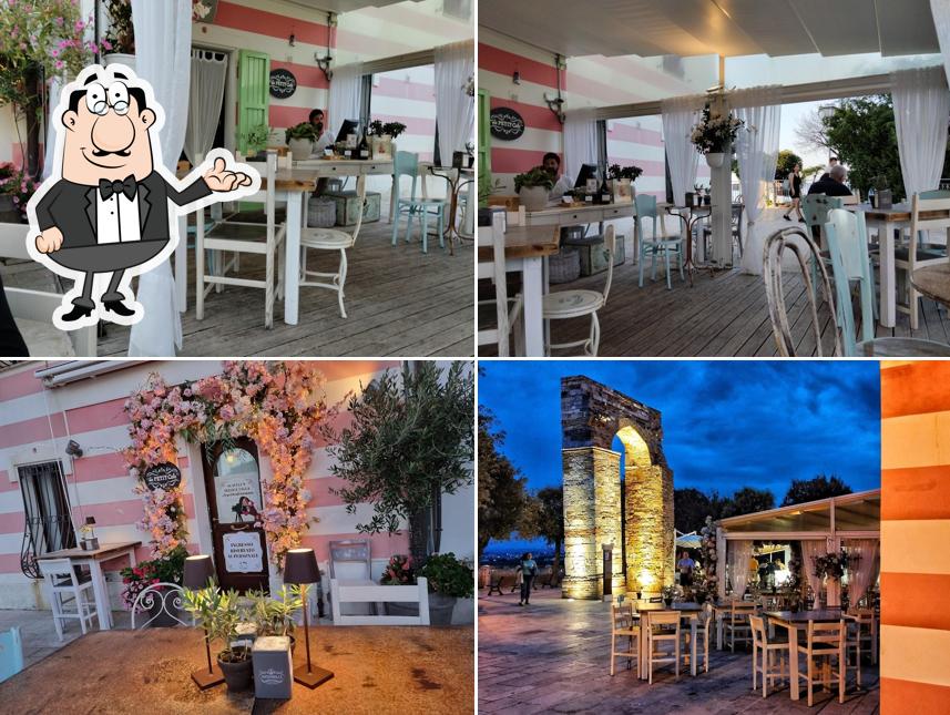 Siediti a un tavolo di Le Petit Café