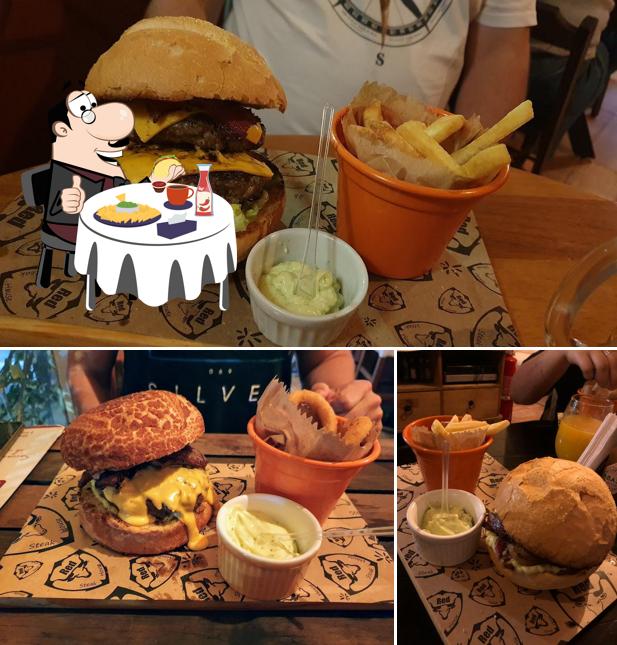 Experimente um hambúrguer no Red Steak House