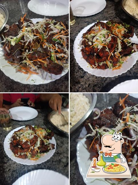 Tandoori chicken at Al Miya Miya Food Court