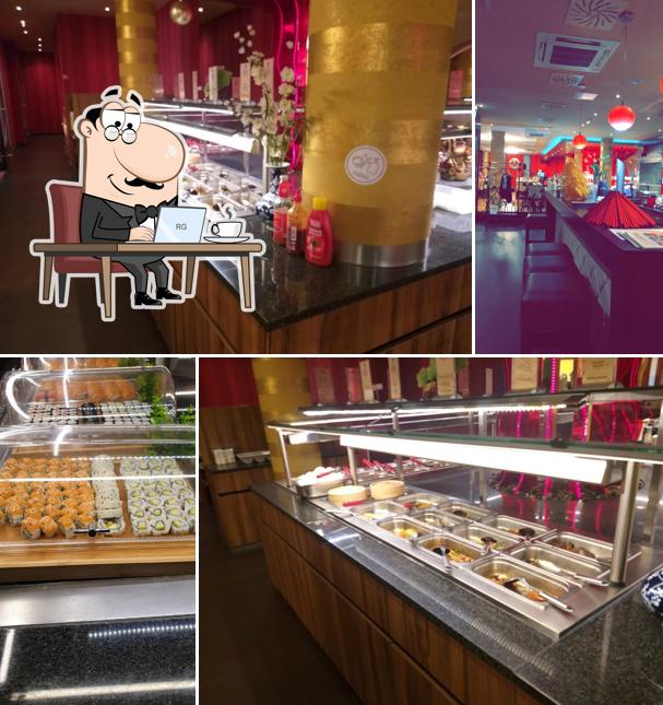L'intérieur de Mr.Ji Sushi-Wok-Mongole BBQ