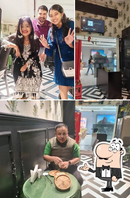 Check out how Momo Hub (H-13) city centre looks inside