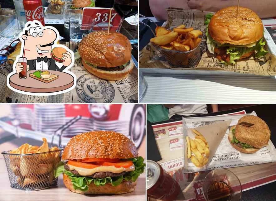 Ordina un hamburger a OLD AMERICA Griglieria, Birreria e Pizzeria - Como