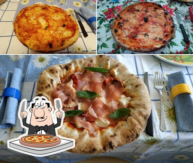 Scegli tra le molte varianti di pizza