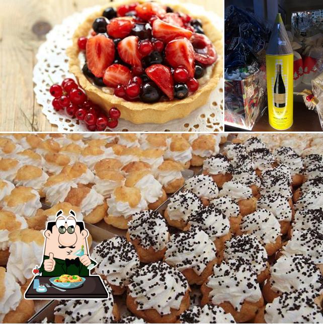 La foto della cibo e bevanda di Pasticceria La Baita - Rivoli