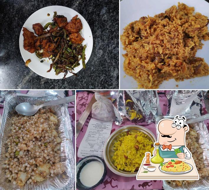 Food at Aarav's KKitchen