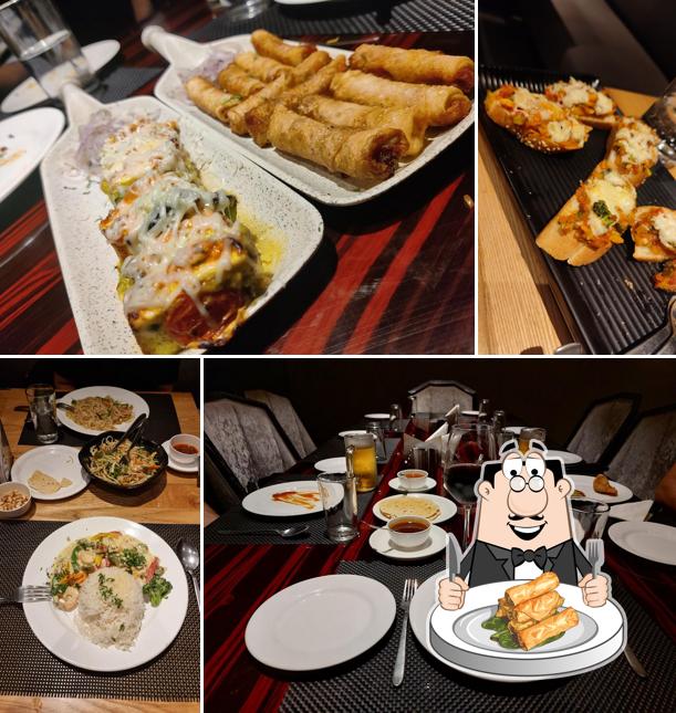 Spring rolls at COCOON HOTEL SANGLI