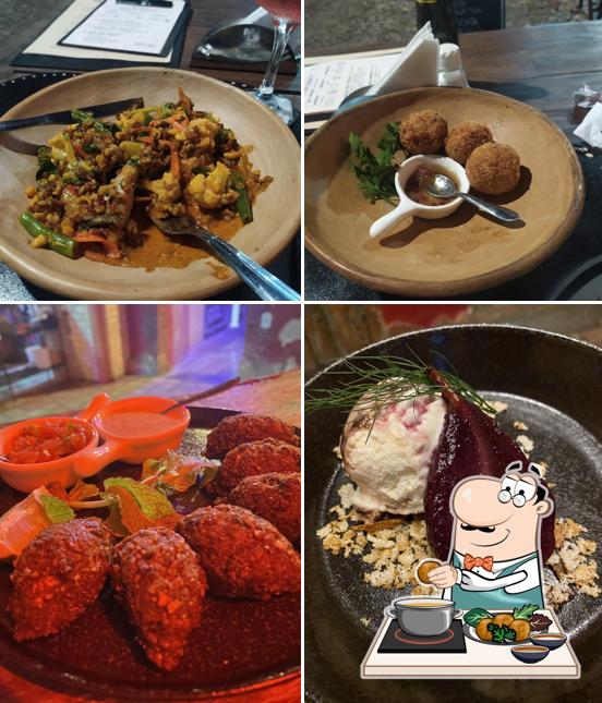 Falafels em Talismã Gastrobar