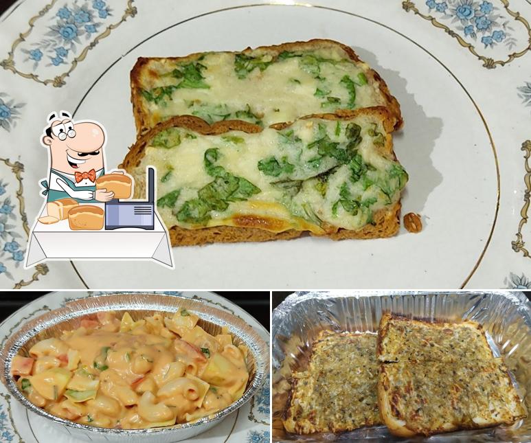 Garlic bread at Plate-it restaurant