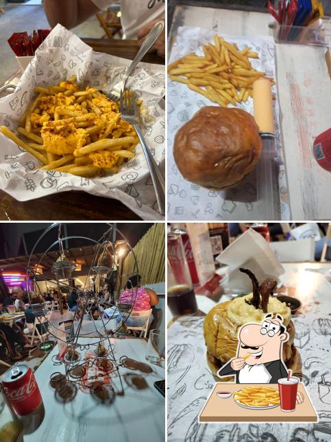 Batata frita em Monta'gusta Hamburgueria