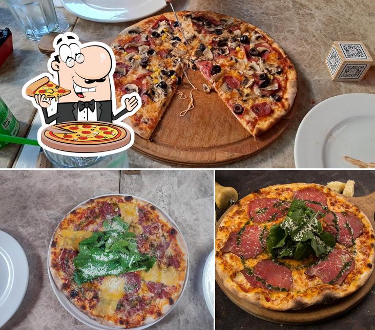 Choisissez des pizzas à Paprica Ristorante & Pizza