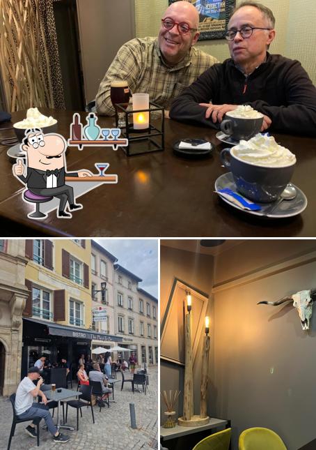 L'intérieur de The Place To Be
