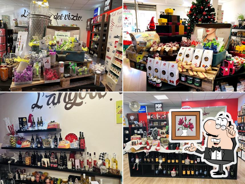 Installez-vous à l'une des tables de bm caffè cialde e capsule