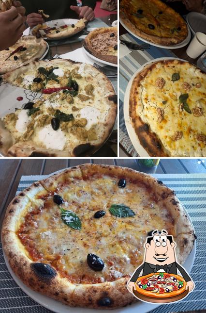 A Shadok's Resto Pizza, vous pouvez essayer des pizzas