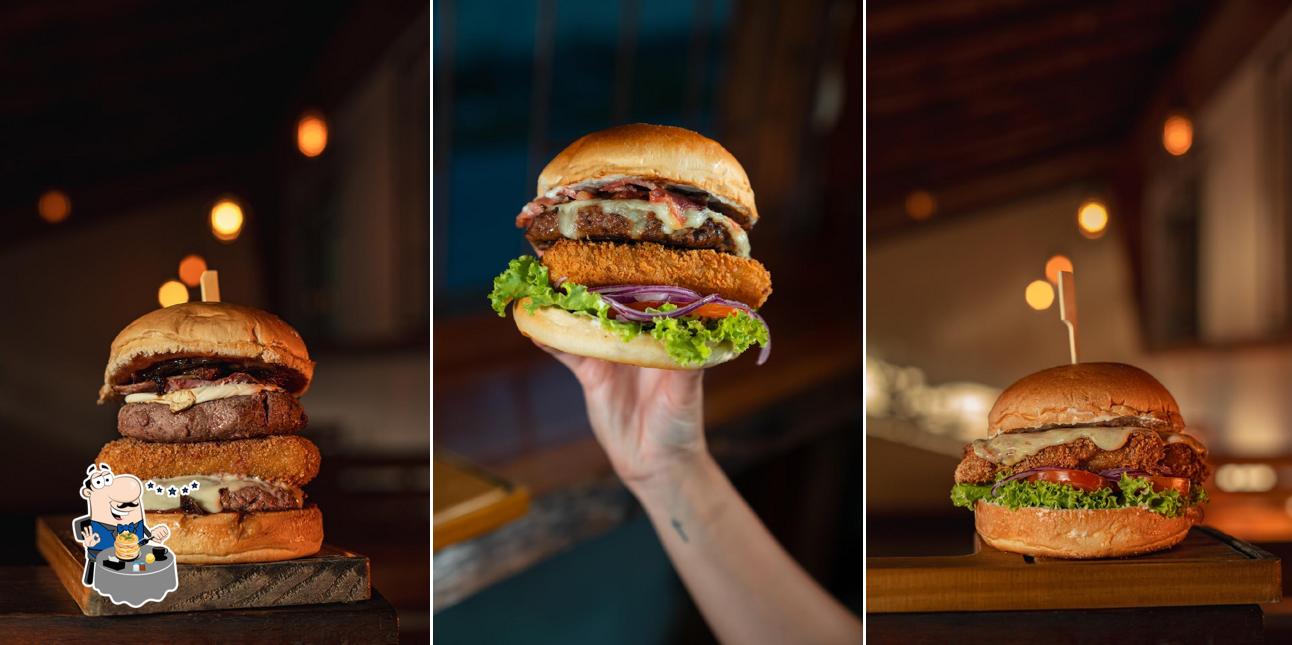 Platos en Uai Burger