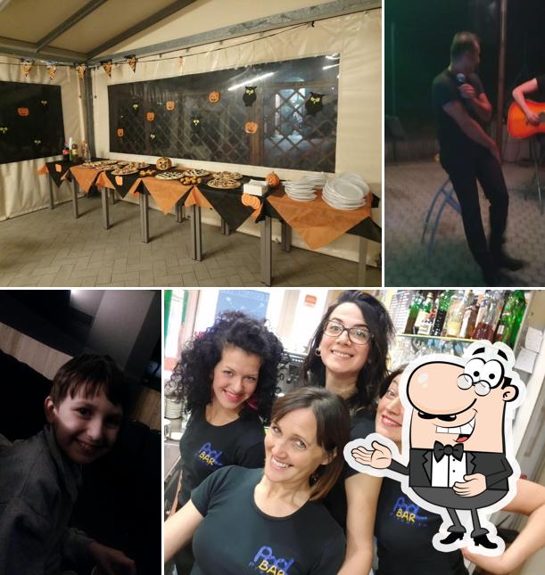 Guarda la foto di Pool Bar Pizzeria