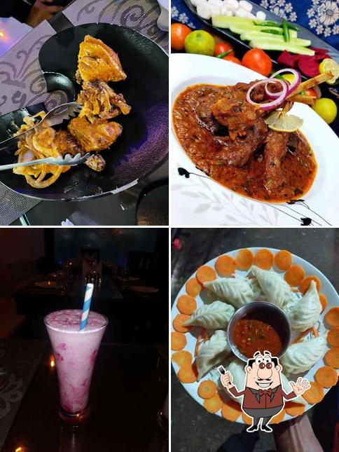 Food at RESTRO YAAAR