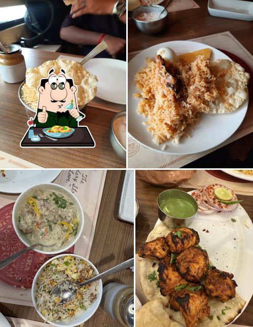 Food at Azad Restaurant at Over Bridge