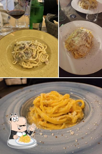 Spaghetti alla carbonara al Panificio Nazzareno