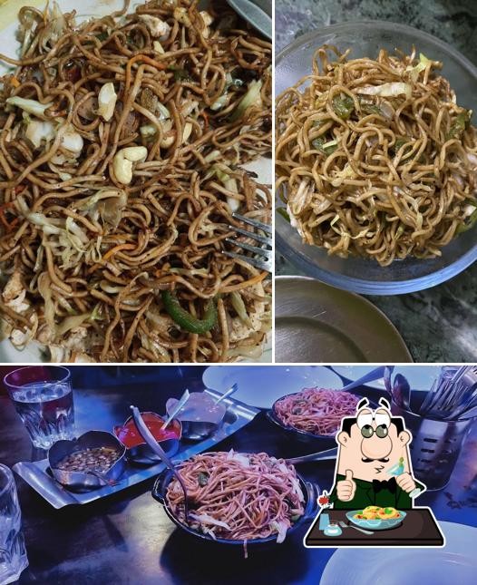 Yakisoba at New Upvan Restaurant