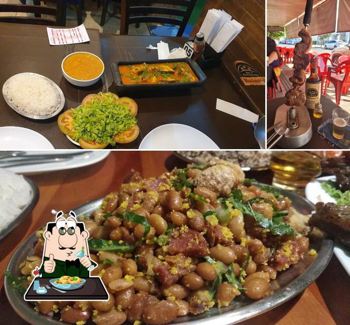 Comida em Baiano's Bar - Setor dos Funcionários
