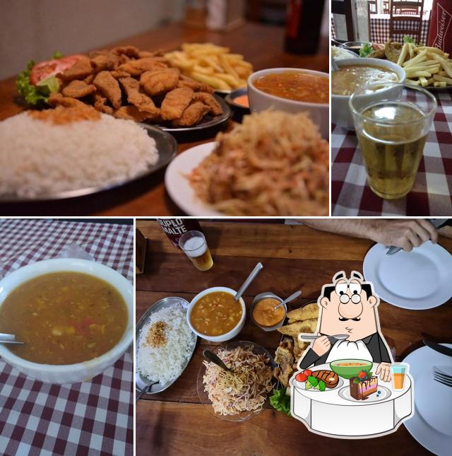 Sopa quente e azeda picante chinesa em Peixaria do Anízio